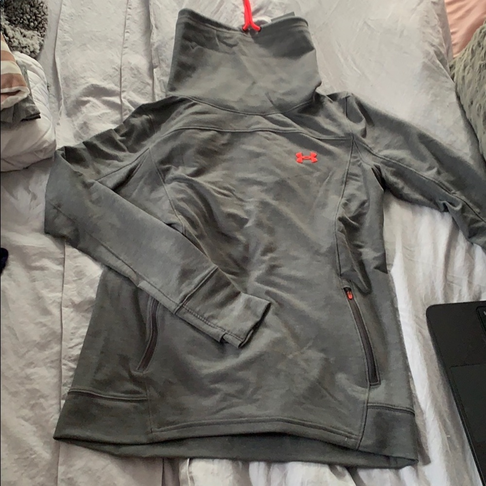 under armor sweatshirt
